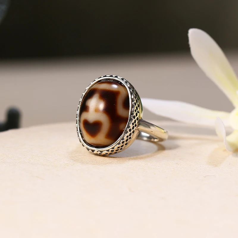 宝瓶玛瑙戒指（拉萨直发  多样性发）DU0122001