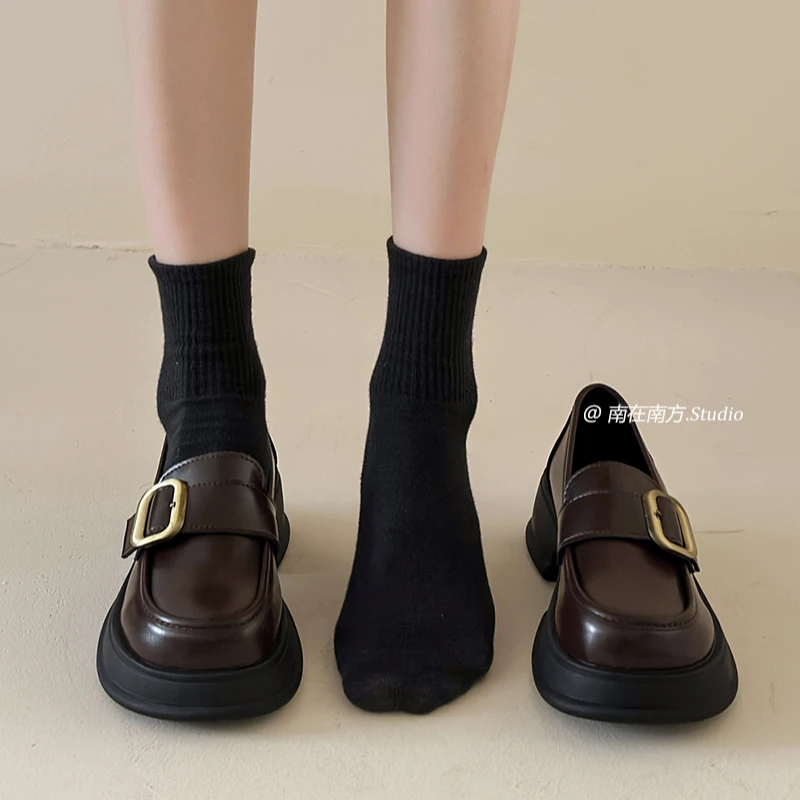 南在南方学院风黑色小皮鞋女2025新款春秋配jk百搭圆头厚底乐福鞋