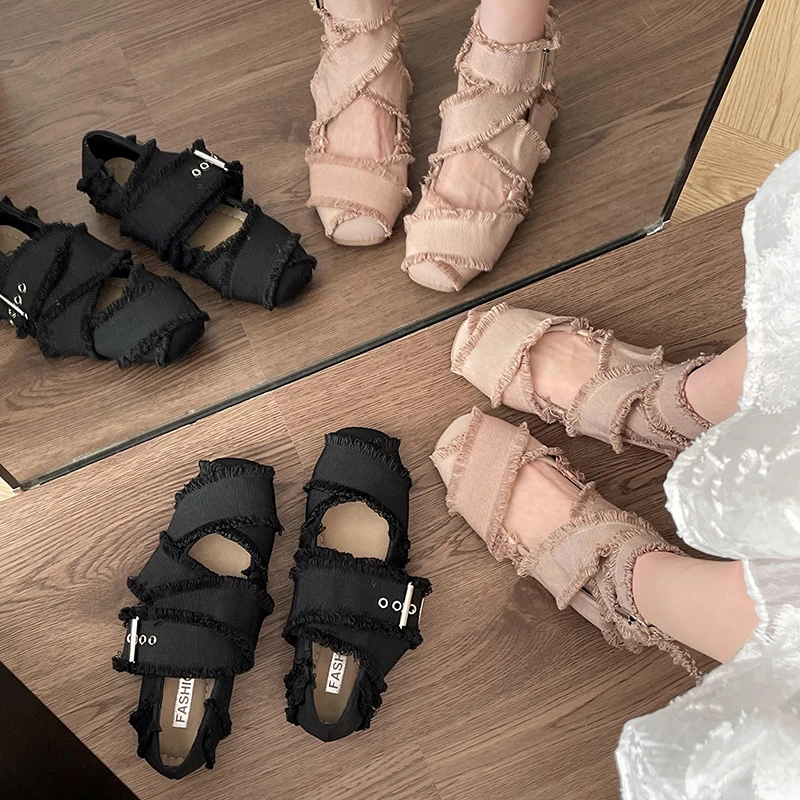 南在南方复古芭蕾风平底浅口单鞋女2025新款秋季百搭配裙子玛丽珍