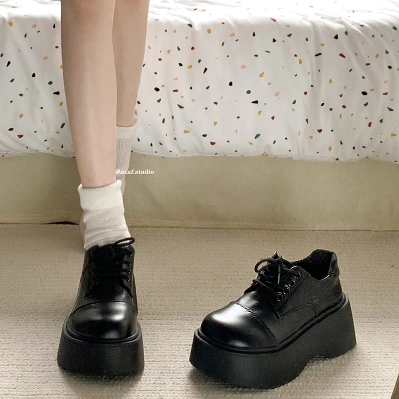 黑色复古英伦风厚底小皮鞋女2025新款春季增高配裙子玛丽珍单鞋子
