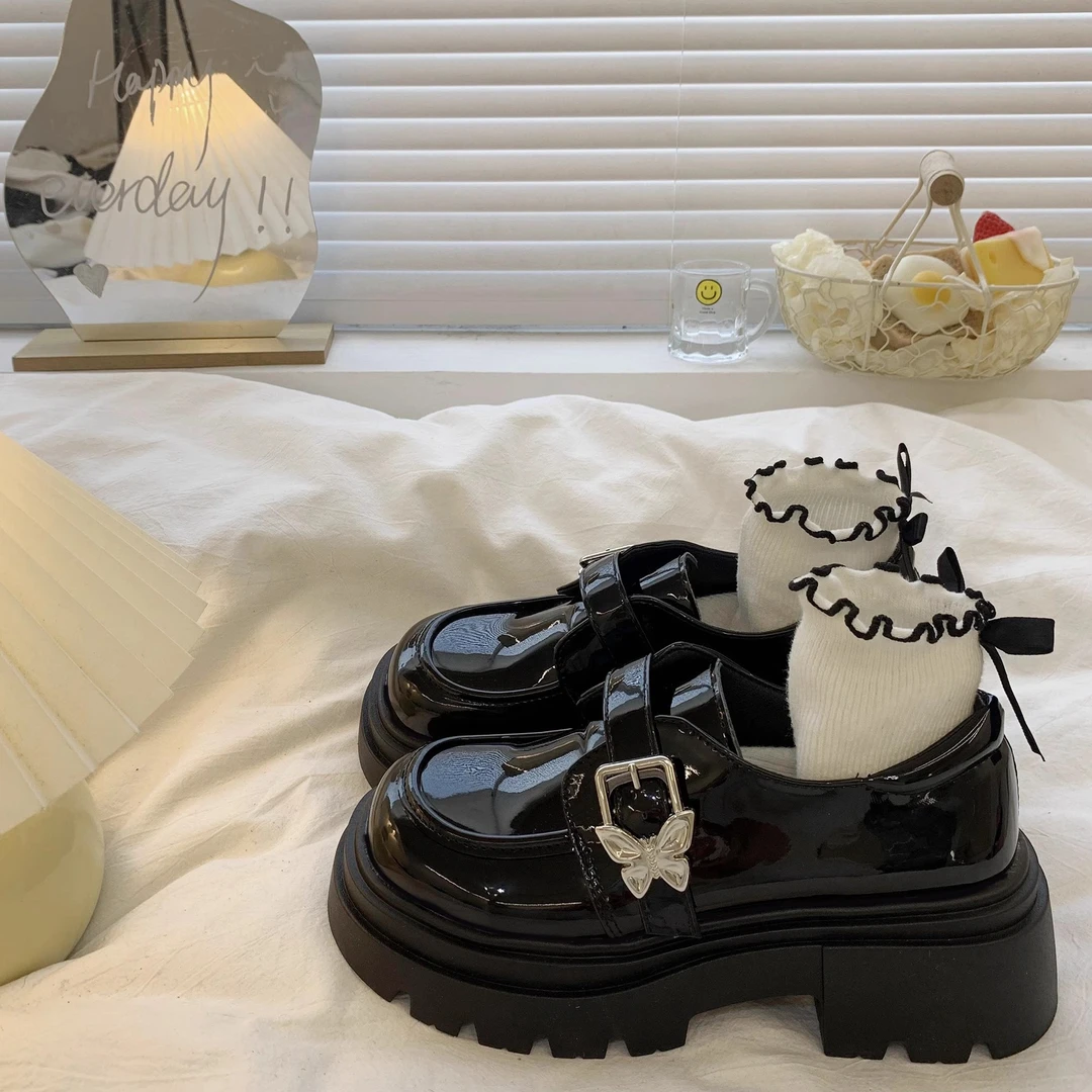 南在南方黑色皮鞋女2025新款春秋英伦风粗跟圆头jk乐福单鞋