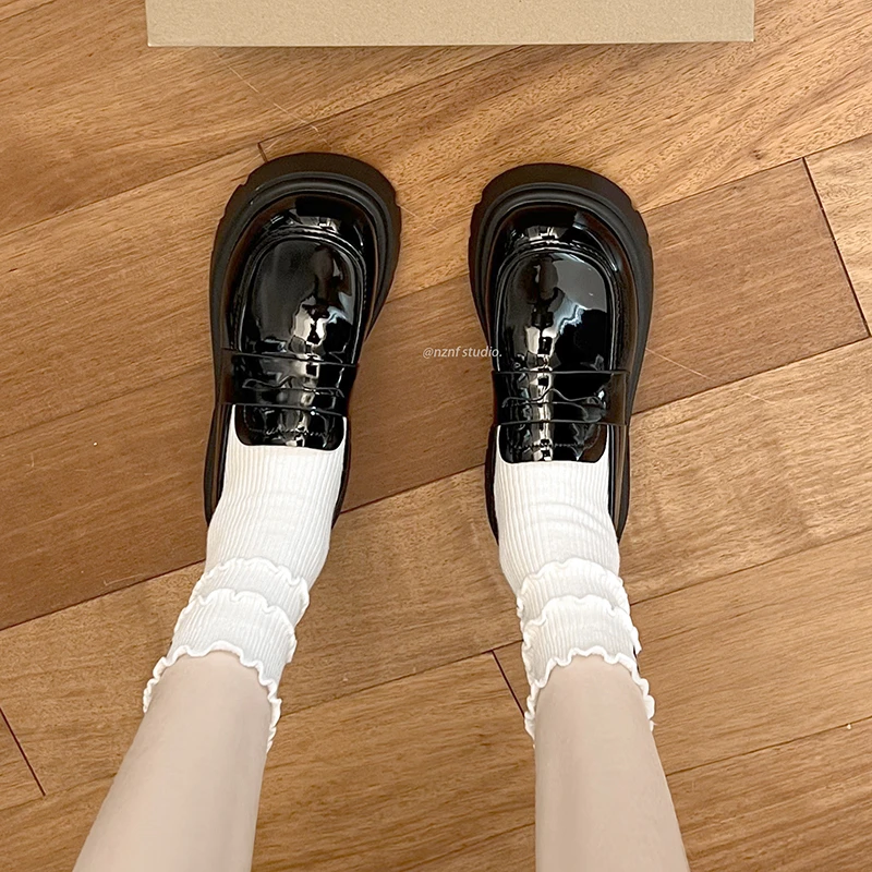 南在南方黑色法式厚底小皮鞋女2024新款秋冬一脚蹬英伦风乐福鞋子