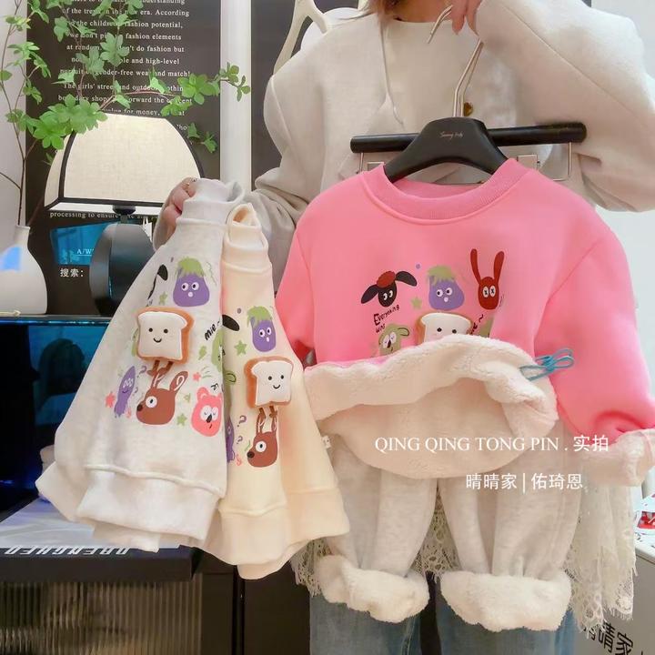 2024新款冬季加绒加厚洋气儿童休闲卡通玩偶卫衣男女小童圆领卫衣