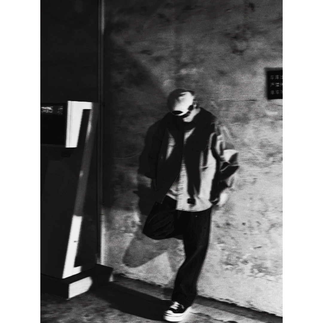 轻薄连帽冲锋衣#0701