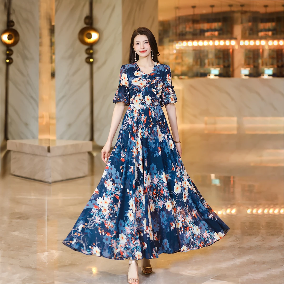 2025夏新款碎花气质显瘦时尚女装大摆连衣长裙2370