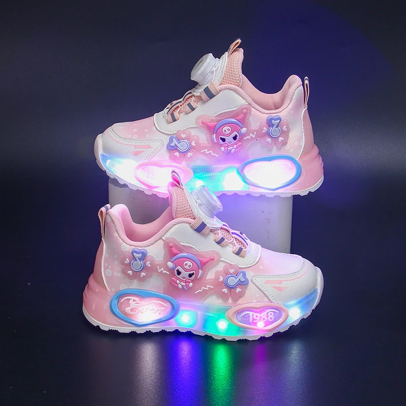 带灯鞋子2024发光春秋公主风新款女童皮面儿童透气运动鞋跑步鞋子