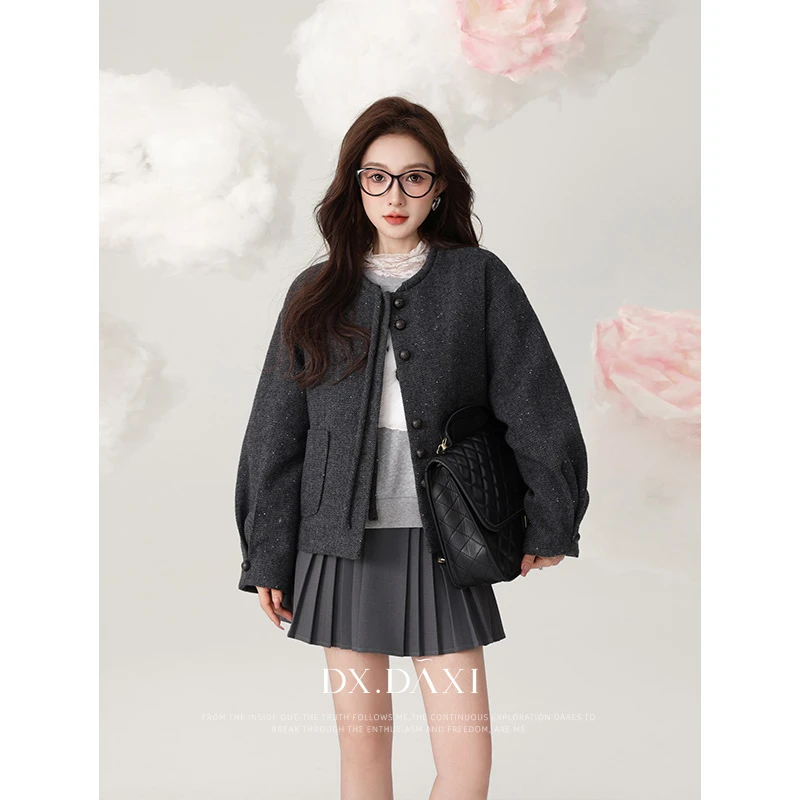 代大喜【落日倒叙诗】精致气质圆领系带亮片小香风外套冬新款上衣