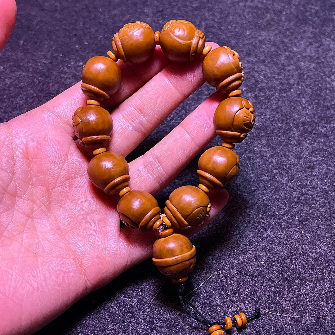 哆啦A梦机器猫手串手链橄榄核雕刻文玩工艺品