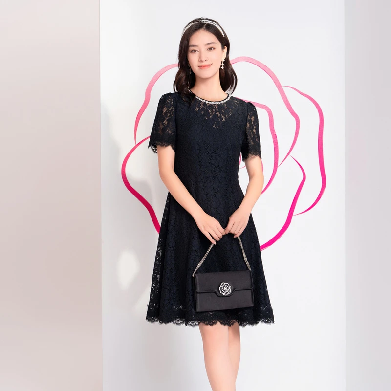 Koradior/珂莱蒂尔法式蕾丝收腰时尚夏日旅游出街晚宴场合女装