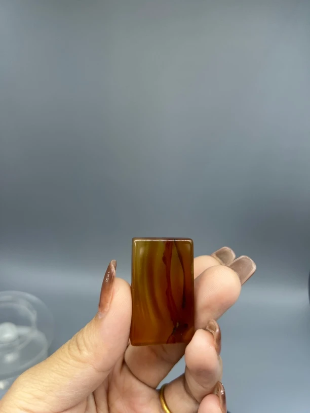 天然玛瑙玉髓无事牌