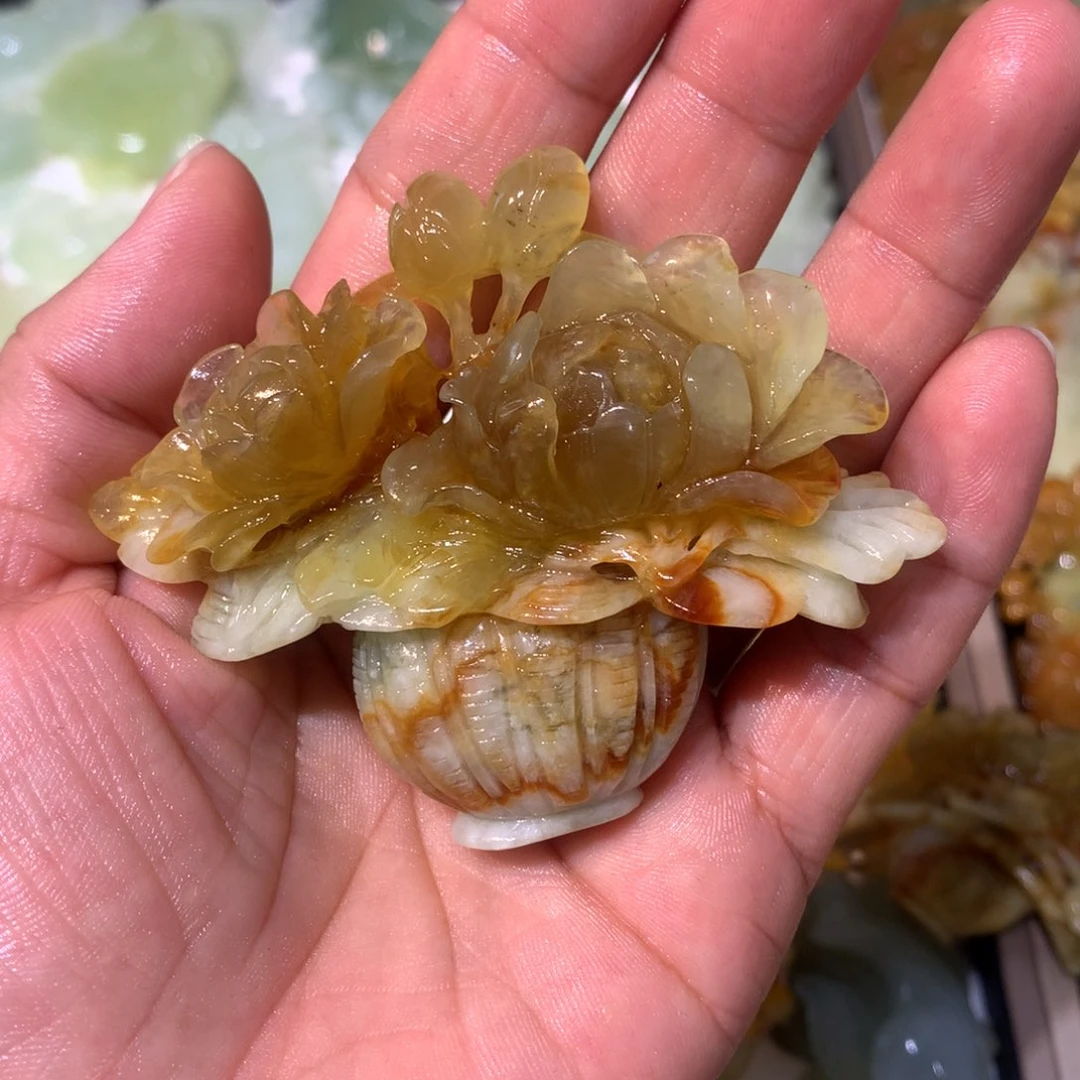 蛇纹石玉颈饰未镶嵌舂***?
