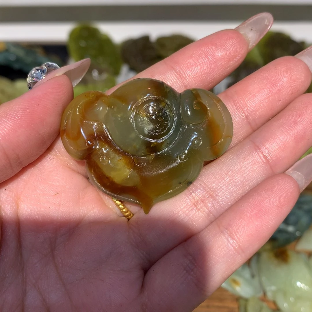 蛇纹石玉颈饰未镶嵌火*
