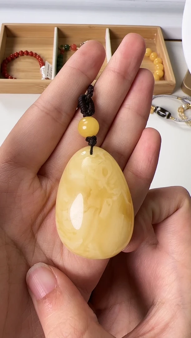 【闪购商品】蜜蜡吊坠(赠链)未镶嵌蜜蜡吊坠1