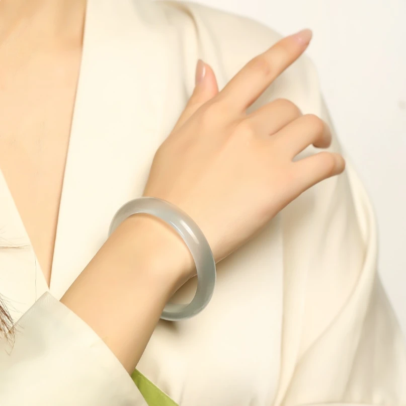 非金属玻璃手镯 天空蓝手镯 巨显气质女款新国潮百搭不挑肤色手镯