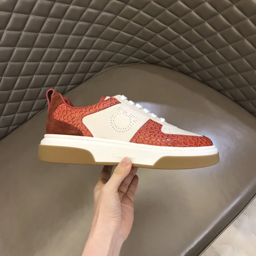 欧洲站新款大牌男鞋真皮运动休闲小白鞋男百搭透气平底板鞋子