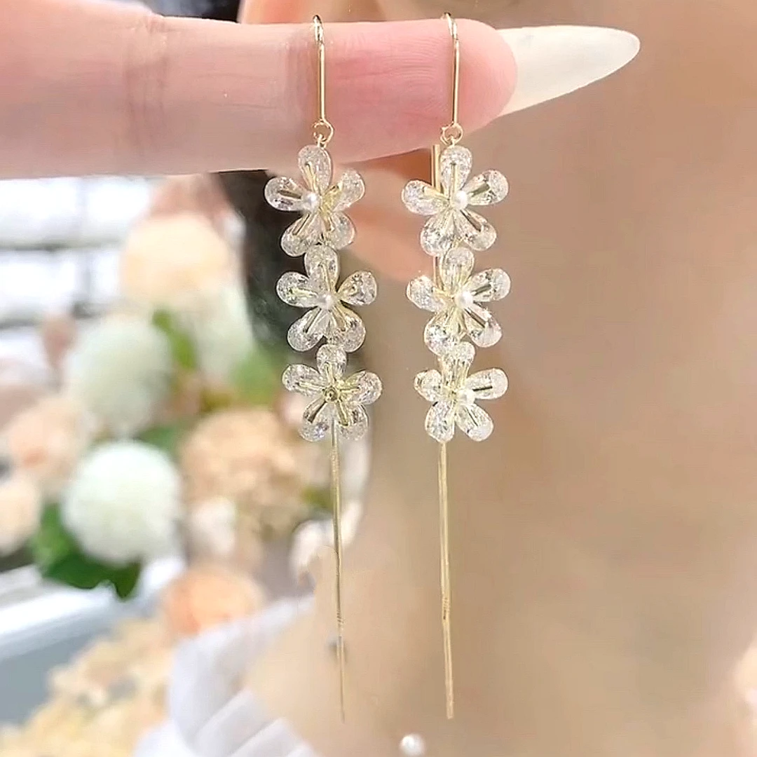 铜合金珐琅耳饰 《84号商品》清新锆石樱花耳饰时尚简约轻奢