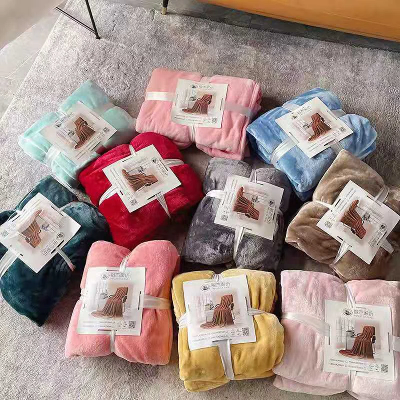 【厂家直销】【随机发货】秋冬珊瑚绒纯色办公室卧室学生宿舍薄毯子