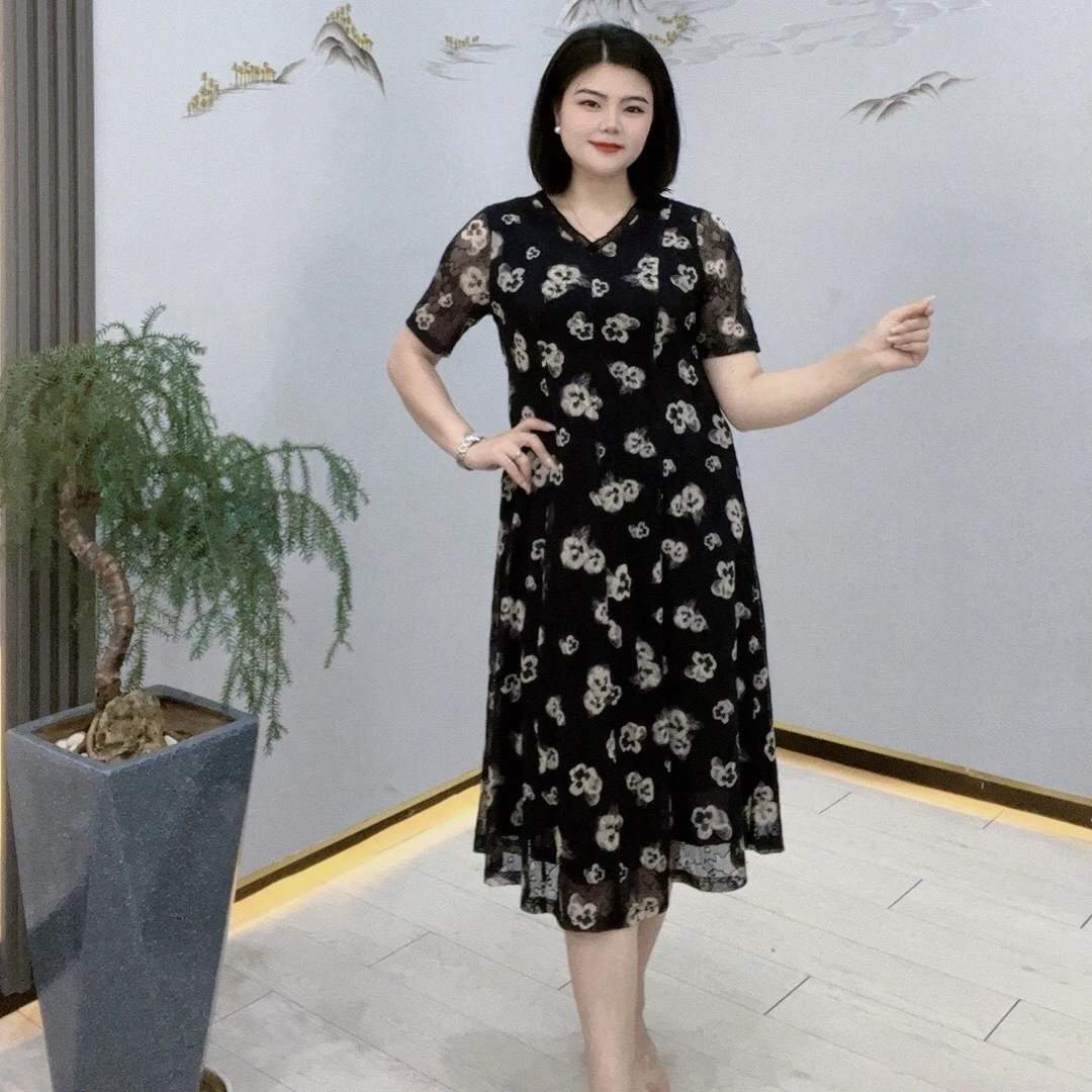 司缪【W3153】轻奢大码女装素雅妈妈装重磅锦氨蕾丝印花a字连衣裙