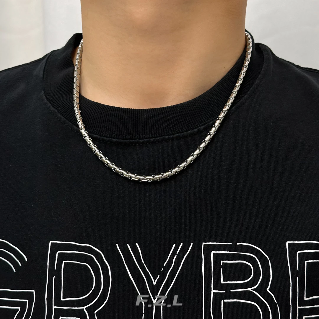 范哲洛 不锈钢项链 男生百搭小众简约时尚个性ins风素链圆蛇骨链