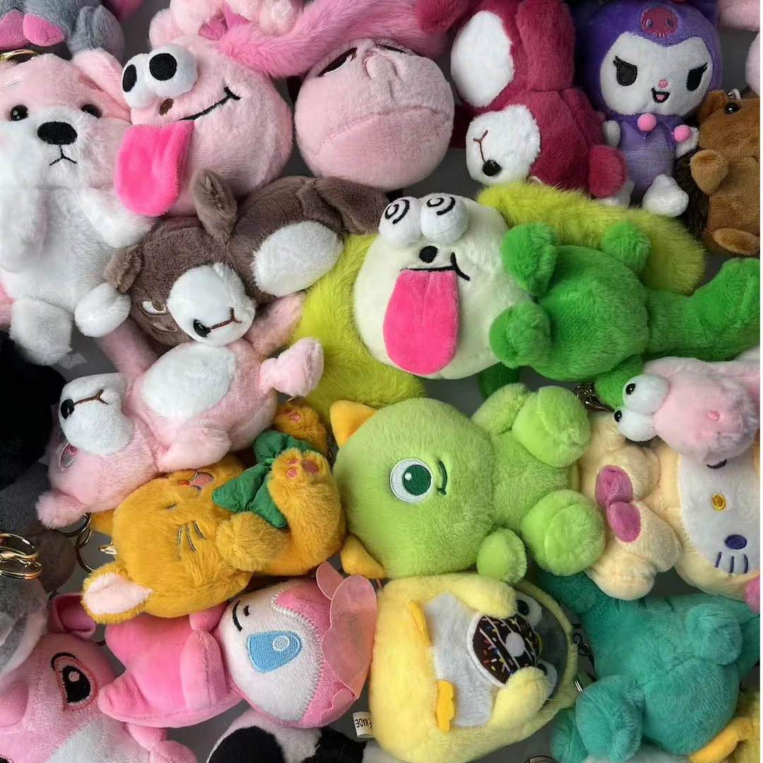 时尚精美毛绒玩偶挂件