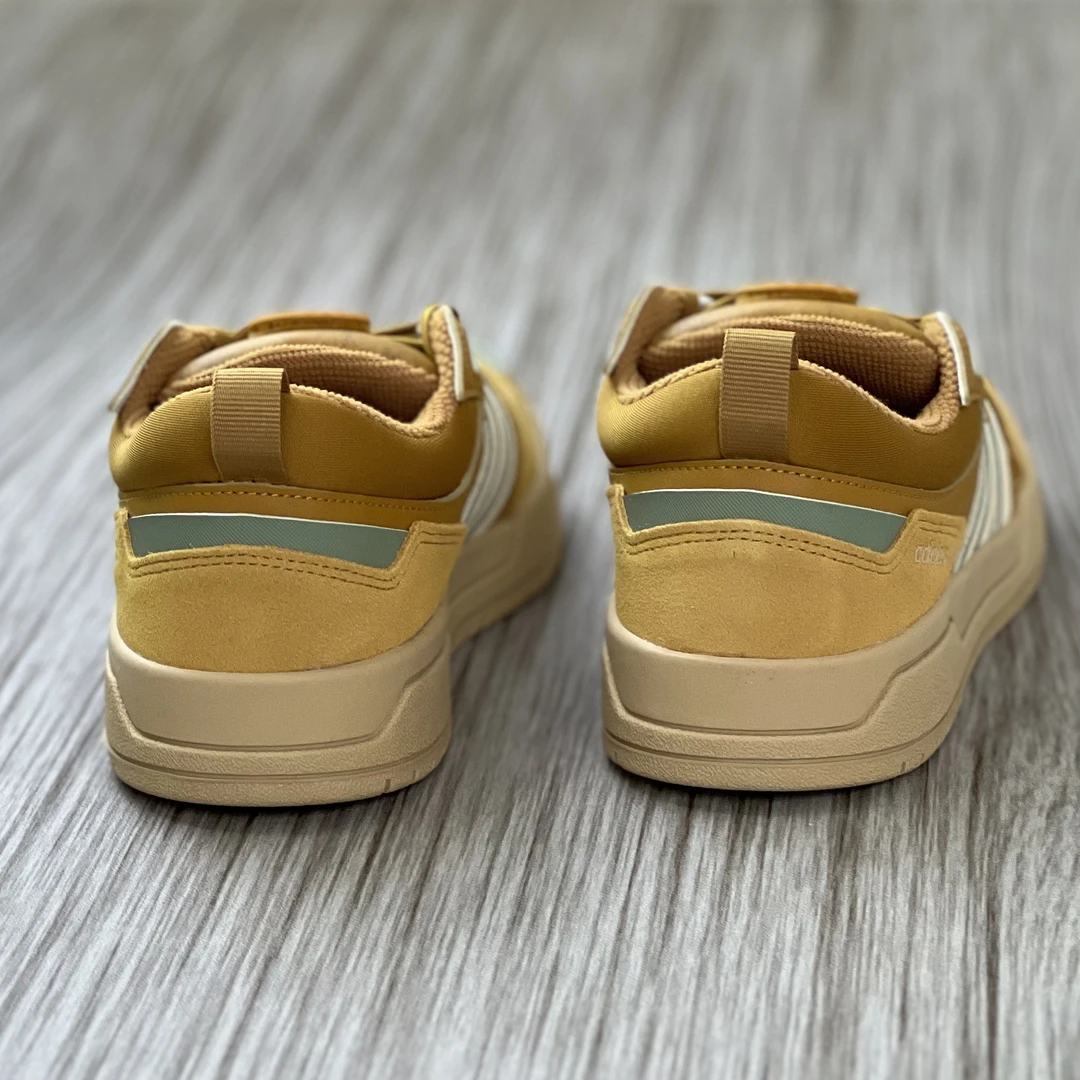 Adidas阿迪达斯男鞋女鞋复古百搭休闲鞋情侣篮球风运动板鞋IG8260