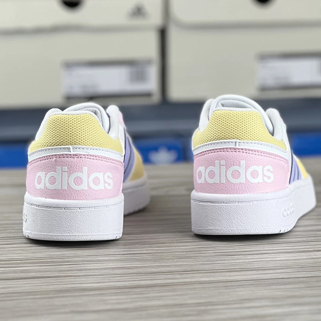 Adidas阿迪达斯女鞋新款时尚百搭运动休闲鞋轻便低帮滑板鞋GY5903