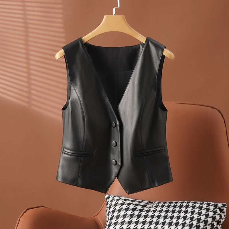 爽姐8真皮马甲女2025春装新款绵羊皮V领复古皮衣外穿无袖坎肩背心