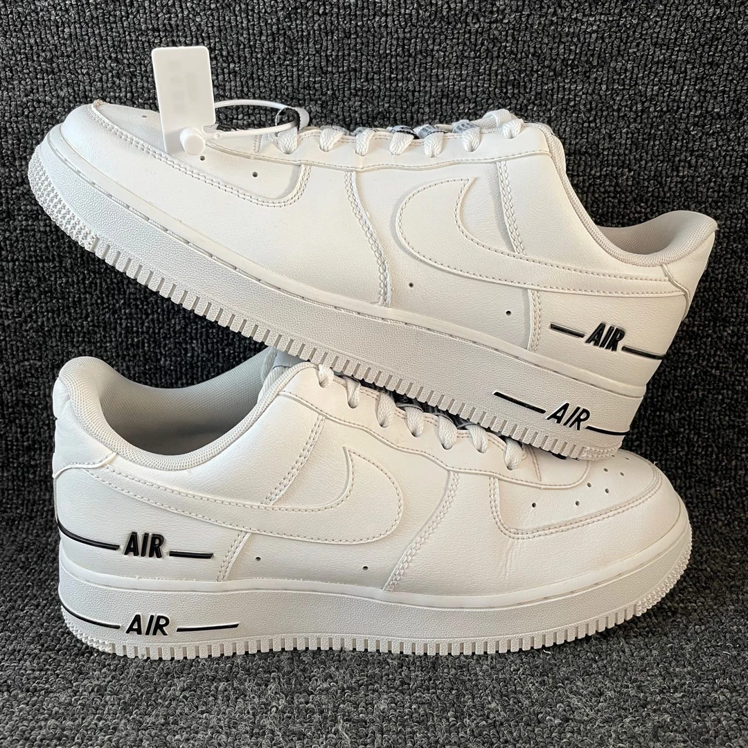 42码 AF1黑白 公价1599 篮球鞋编号2225