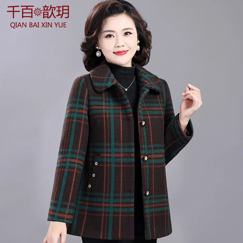妈妈秋冬呢子大衣格子上衣50岁中老年女装新款冬装水貂绒毛呢外套