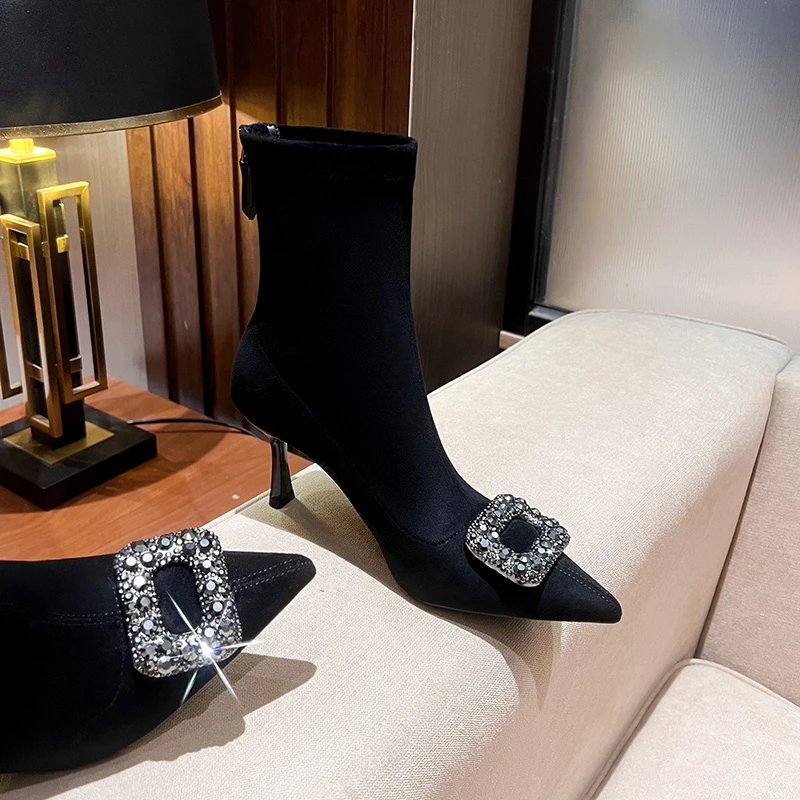 芭米缇网红爆闪水钻尖头细跟名媛高跟显腿长气质短靴女百搭跟鞋