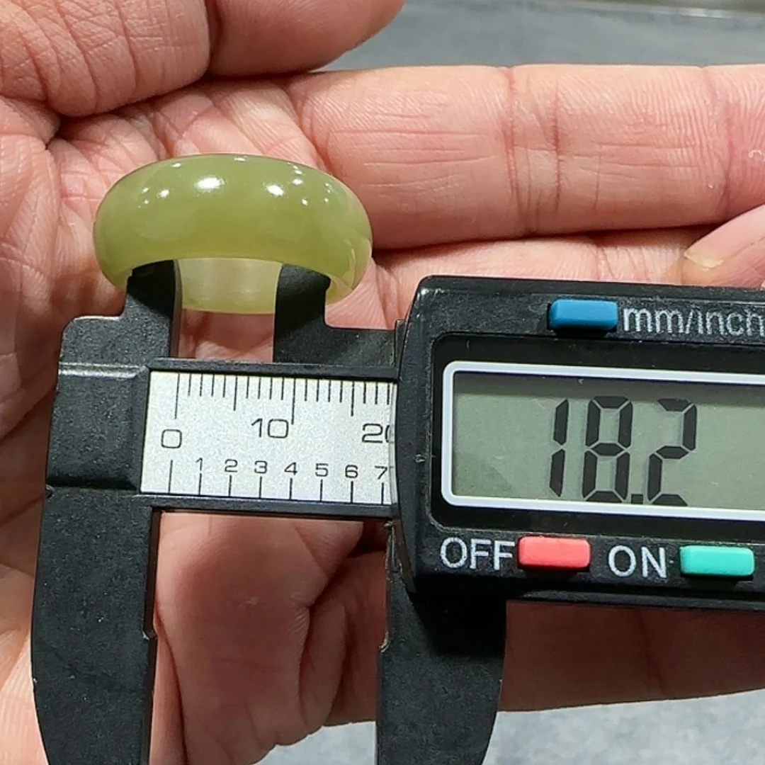 【闪购商品】和田玉颈饰未镶嵌