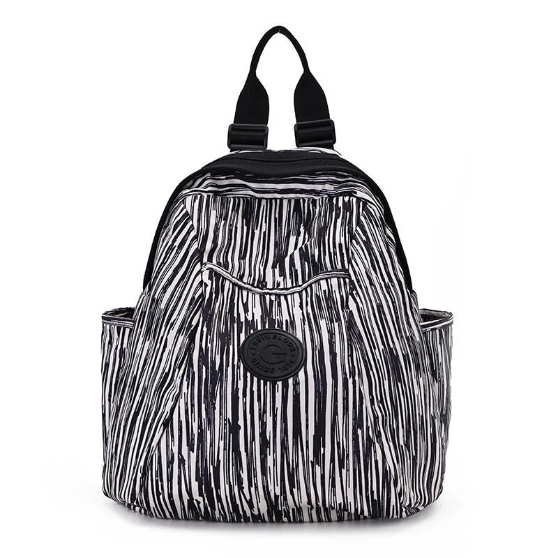 2322时尚百搭大容量休闲外出双肩包女士潮流韩版条纹双肩包超轻包