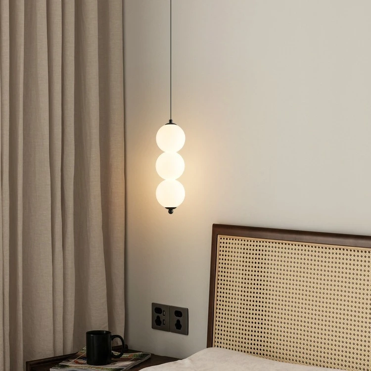 奶油风卧室床头灯简约餐厅吧台灯具创意个性糖葫芦串串吊线小吊灯