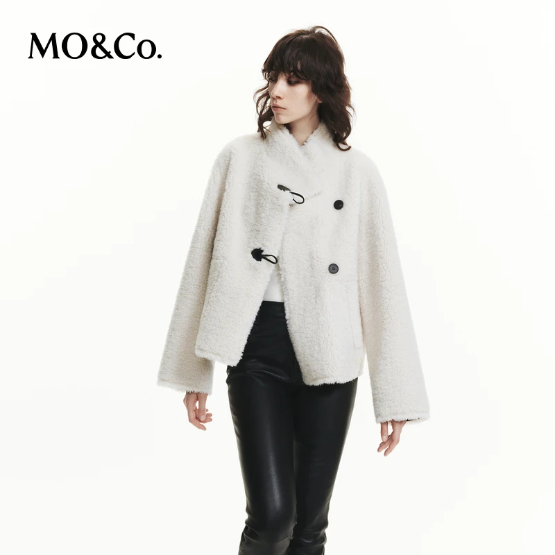 MOCO小熊绒毛感皮袢扣高领立领宽松外套MBD3COTT03