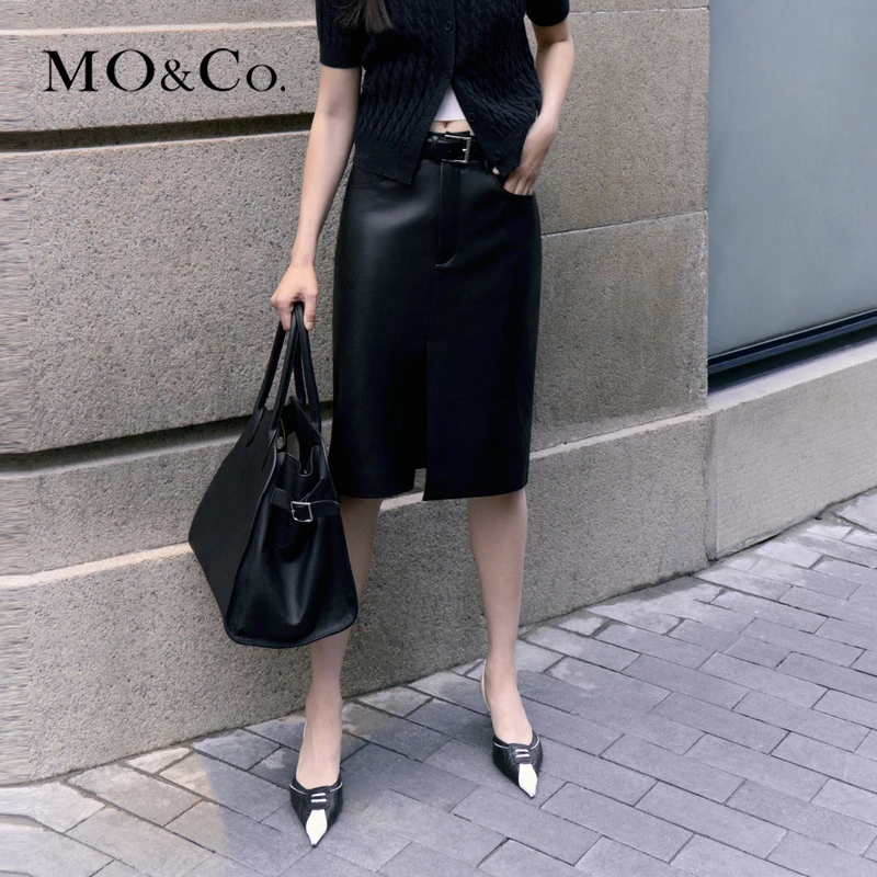 MOCO秋低腰前开叉直筒H型PU素皮半身裙皮裙MBC3SKTK03