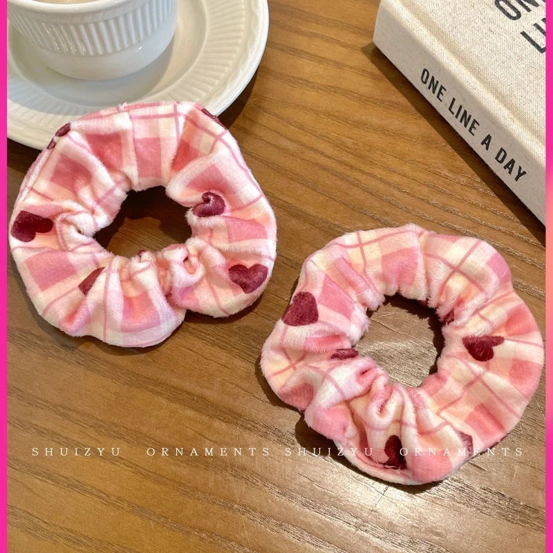 粉色爱心大肠发圈大号韩系女高级感秋冬毛绒头绳女生甜美发绳头饰