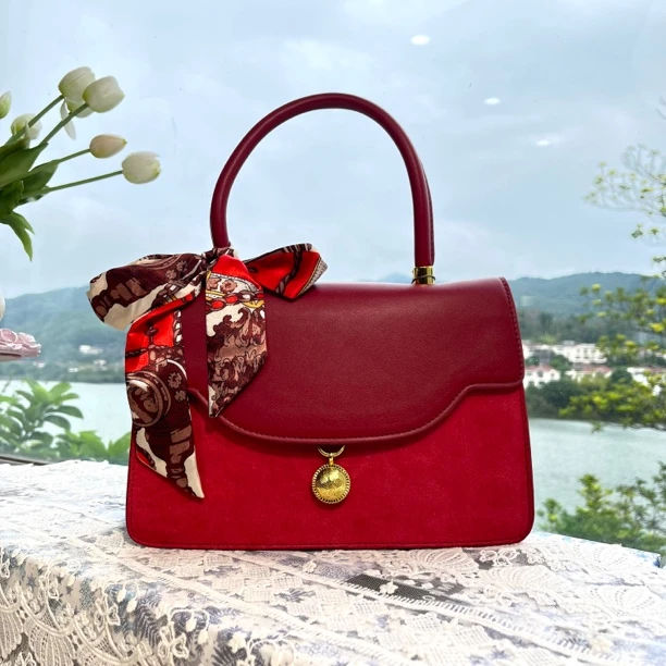 【倾城佳话】轻奢时尚女士竹节单肩酒红色手拎包百搭斜挎包时尚