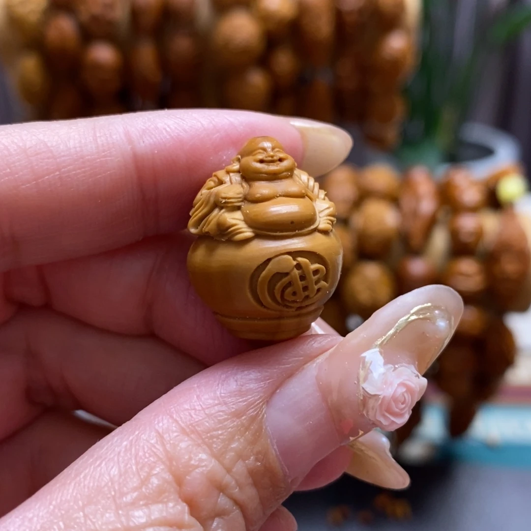 橄榄核核雕橄榄核