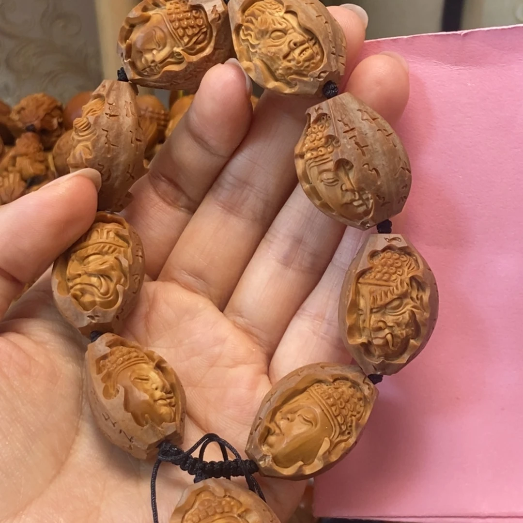 橄榄核核雕橄榄核