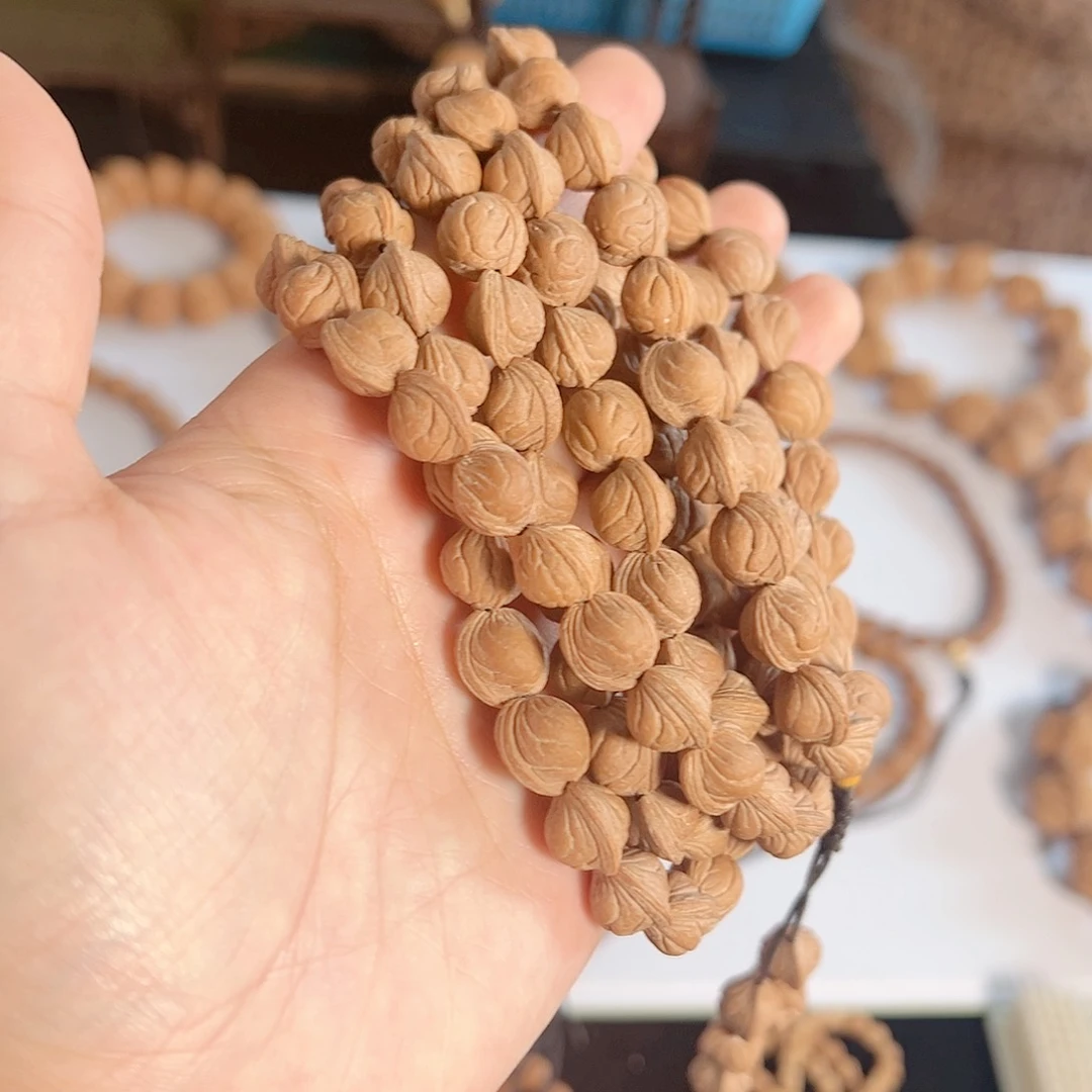 桃核把件创**型浅纹小金豆长的