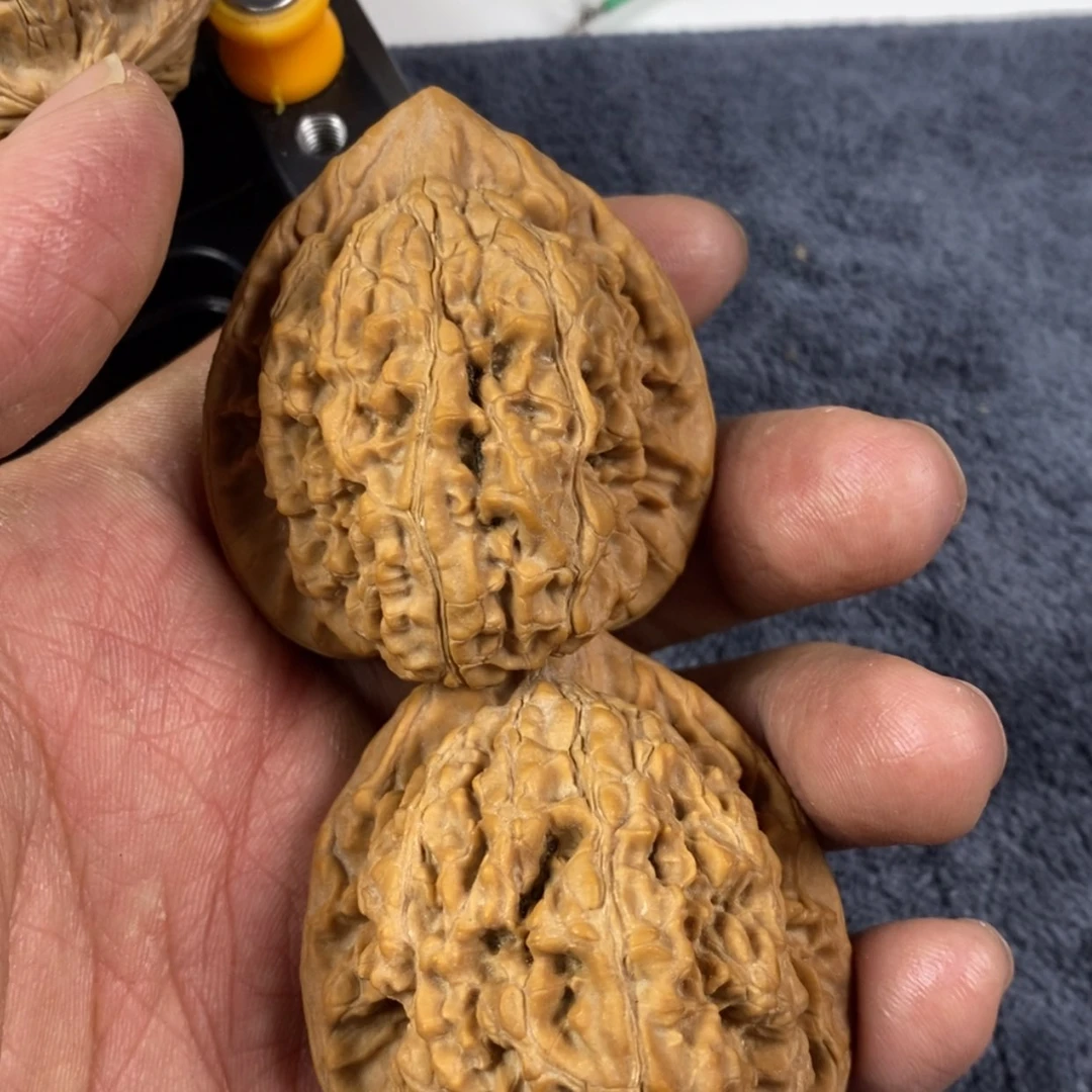 【闪购商品】文玩核桃吊坠蓝**上