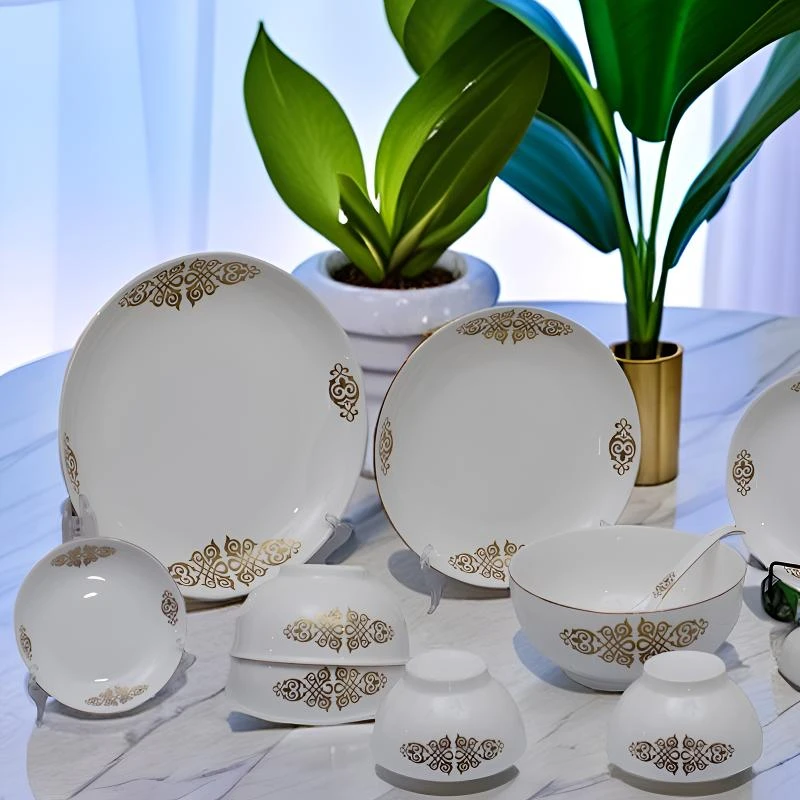 民族风加厚餐具高档描金碗盘家用陶瓷欧式白瓷轻奢创意简约金边