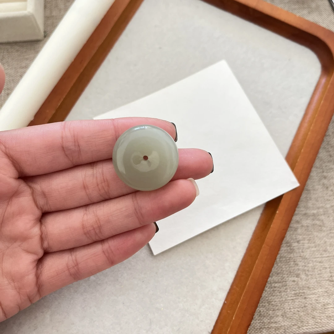 温润和田玉平安扣项链天然和田玉简约冰透百搭