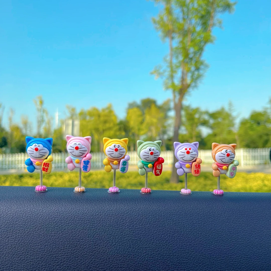 新款车载摆件招财猫摇头摆件中控台可爱装饰祝福好寓意电动车装饰