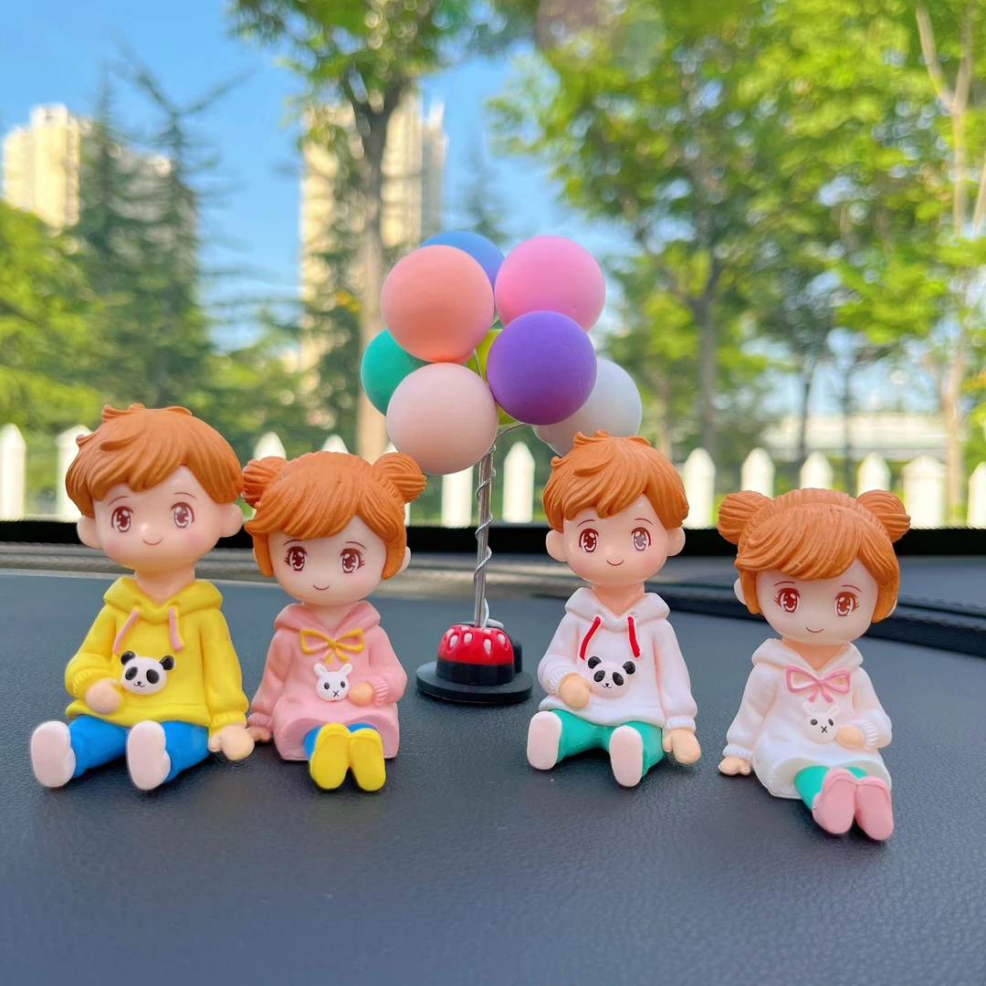 2024新款车载摆件女生车内装饰品可爱卡通情侣摆件中控台装饰摆件