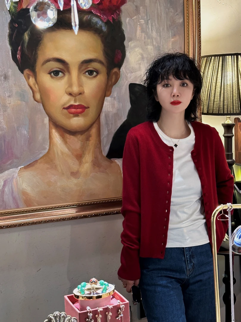 “一生一世”显瘦修身圆领时尚百搭女士纯色设计感休闲毛衣/QB0186