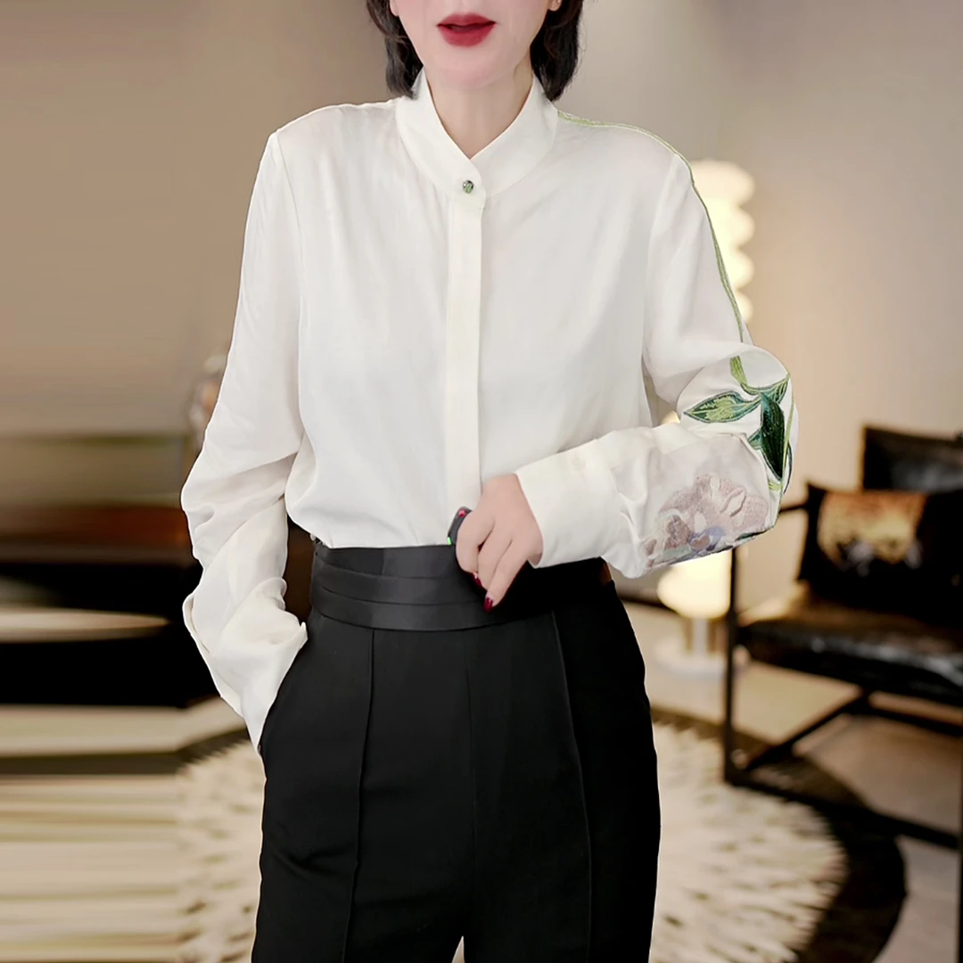 蚕贵妃/新秋款高级刺绣袖华纯色衬衫/S8870