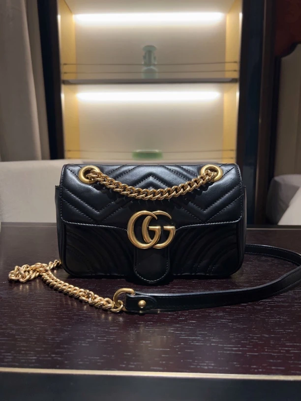 99新 GUCCI/古驰 Gucci马蒙22黑金包