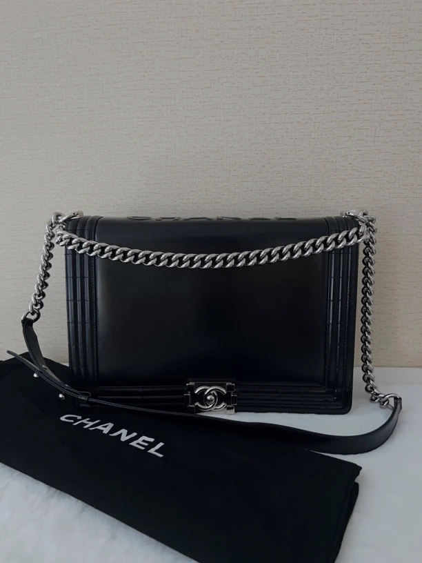 95新 Chanel/香奈儿 CHANEL黑色光滑牛皮 中大号LEBOY30*21*8.5cm