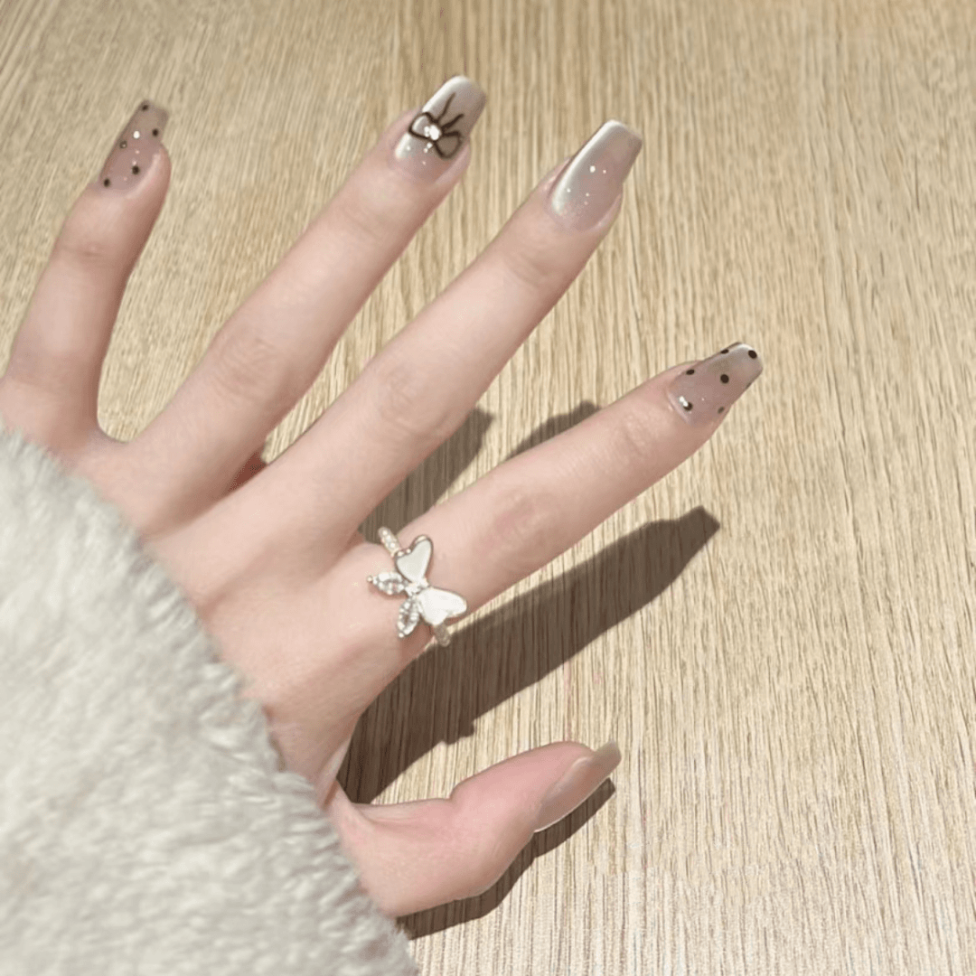 【赫本风】纯手工光疗穿戴甲赫本风重复使用美甲贴片可拆卸